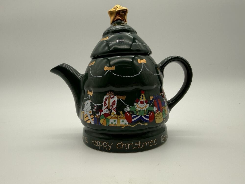 Vintage Wade Ceramic English Life A Merry Christmas Green Teapot